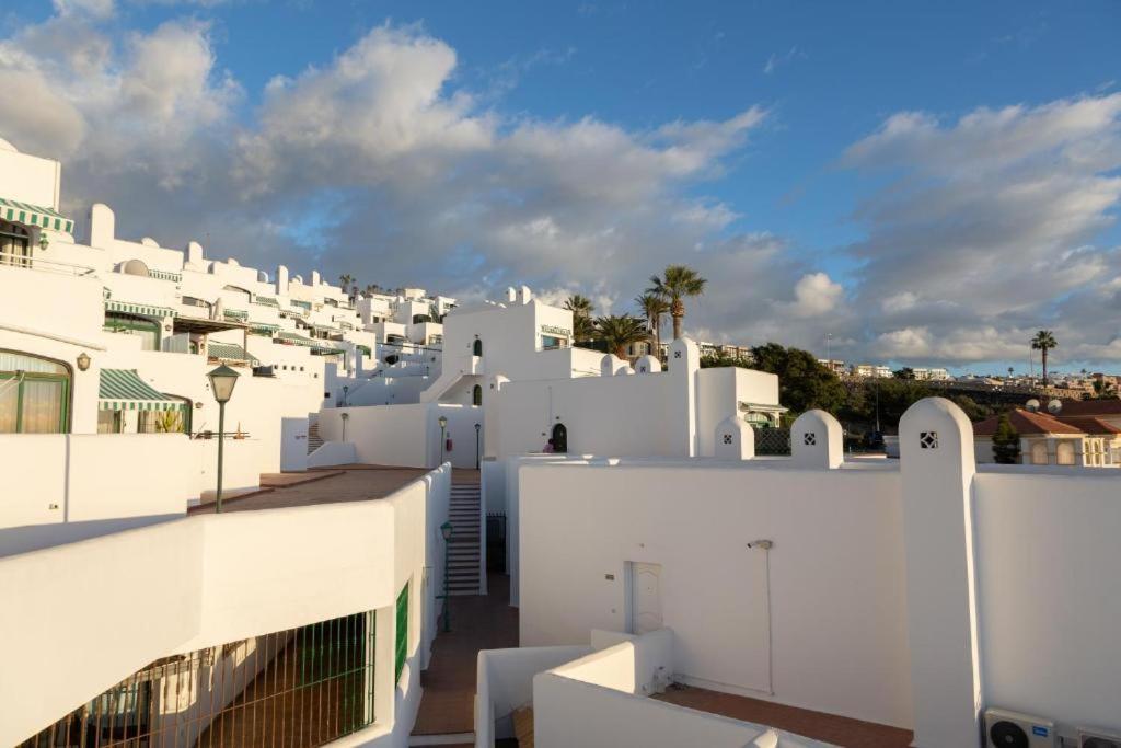 Costa Adeje Apartments Екстериор снимка